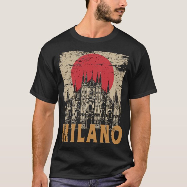 Camiseta Catedral de Milão — Arte italiana de arquitetura i (Frente)