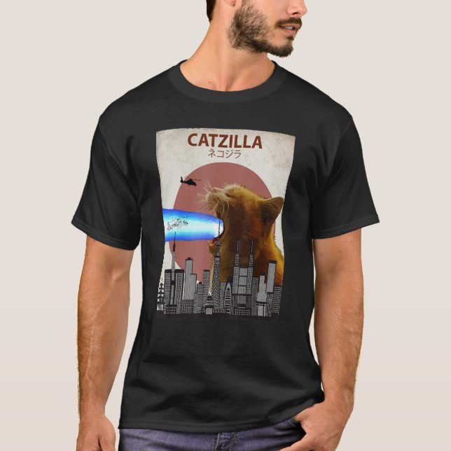 Camiseta Catzilla Giant Cat with Mouth Lasers Japanese Funn (Frente)