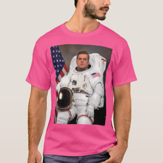 Camiseta Caucasiano James