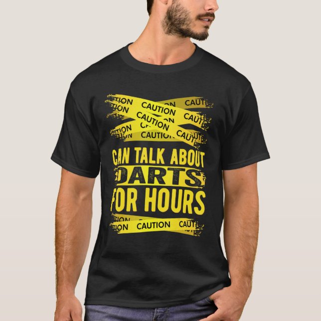 Camiseta Caution Can Talk About Darts For Hours (Frente)
