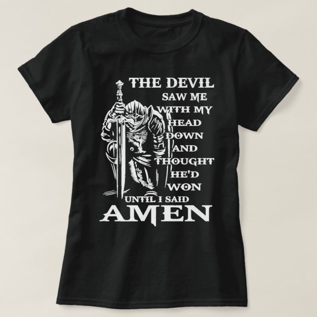 Camiseta Cavaleiro Templário Namorando O Diabo Me Viu Com M (Frente do Design)