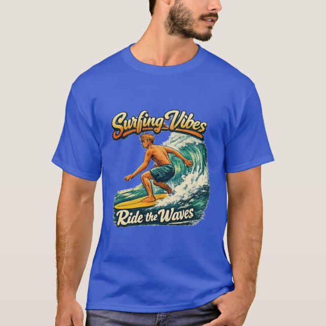 CAMISETA CAVALGUE AS ONDAS (Frente)