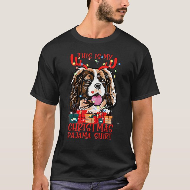 Camiseta Cavalier King Charles Spaniel Dog Christmas Pajama (Frente)