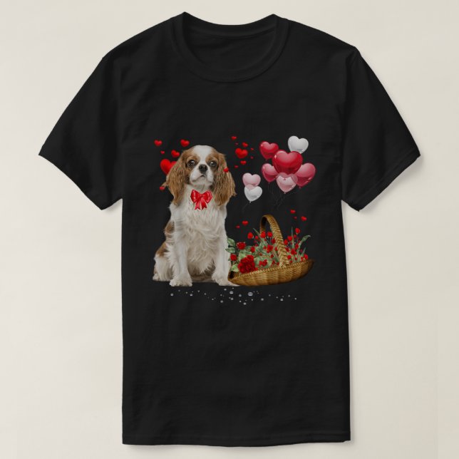 Camiseta Cavalier King Charles Spaniel Red Heart Namorados (Frente do Design)
