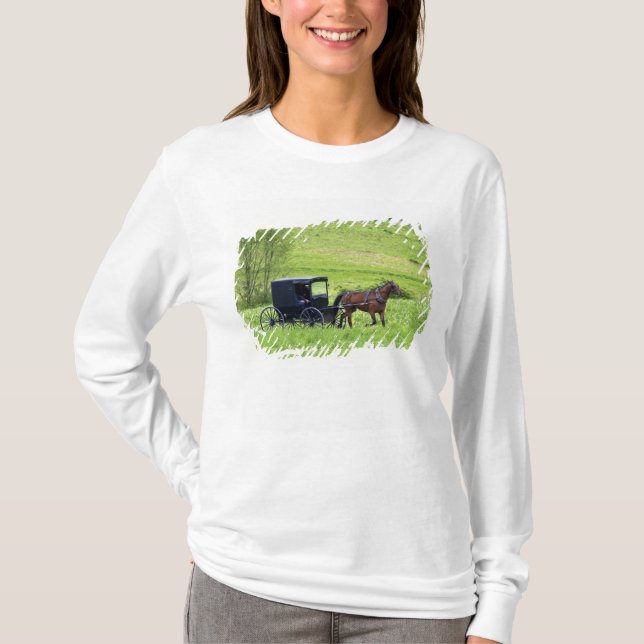 Camiseta Cavalo Amish e charrete perto de Berlim, Ohio. (Frente)