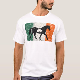 Camiseta Cavalo da Bandeira Irlandesa com Trevo Arte Vintag