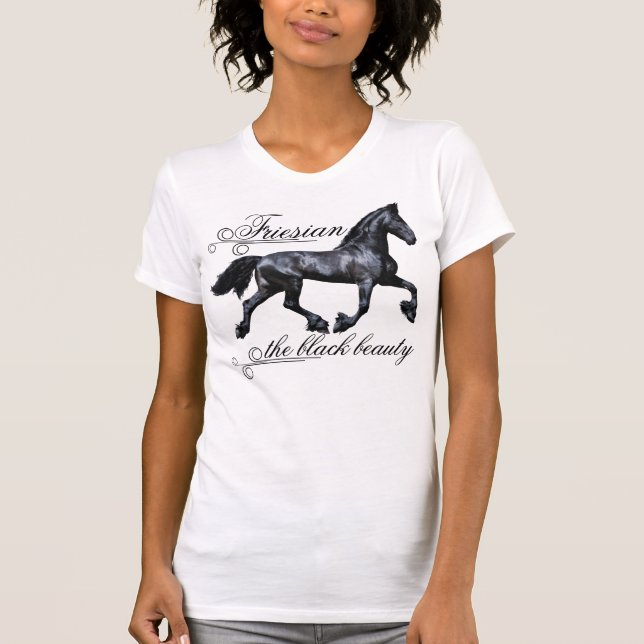 Camiseta Cavalo Frísia, beleza negra, garanhão, branco (Frente)