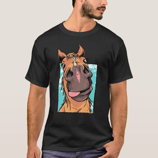 Camiseta Cavalo Idiota Saindo A Língua De Um Animal Engraça (Frente)