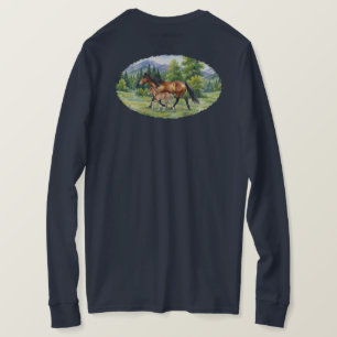 Camiseta Cavalo Islandês Sola e Potro em Prado de Montanha
