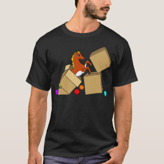 Camiseta Cavalo pequeno está saltando para fora de uma caix