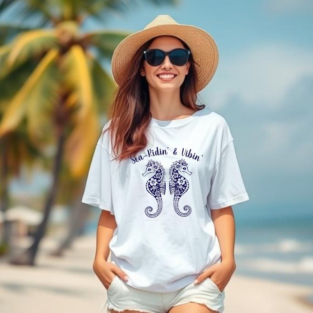 Camiseta Cavalo-Pescador Core-Havaí-Azul Tropical (Sea Horse-Fisherman Core-Hawaiian-Tropical-Beach T shirt-Summer Trend-Dark Blue)