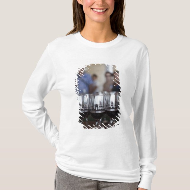 Camiseta Cave de Bodega Marques de Riscal, degustação de vi (Frente)