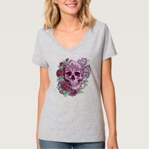 Camiseta Caveira de Lavanda com Design Gótico de Rosas