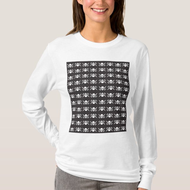 Camiseta Caveira Pirata/Dente Dourado (Frente)