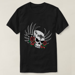 Camiseta Caveira Tribal com Rosas