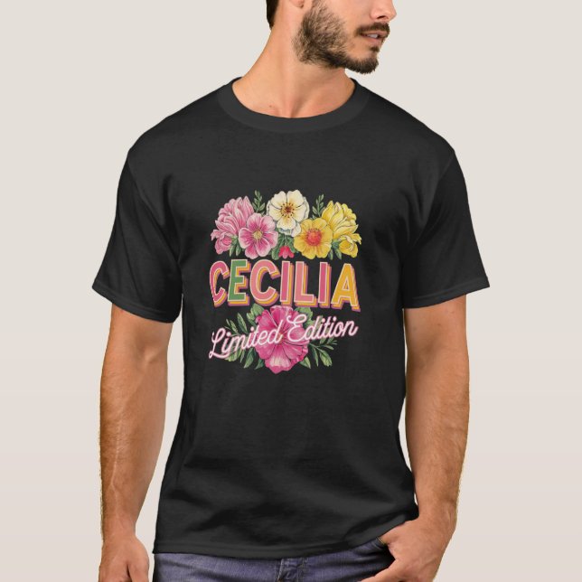 Camiseta Cecilia Edição Limitada Flores Nome Personalizado  (Frente)