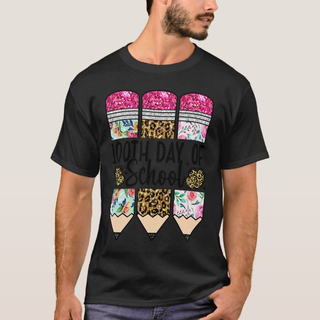 Camiseta Celebrando 100 Dias De Meninas De Amor De Leopardo (Frente)
