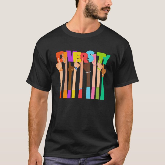 Camiseta Celebrar Diversidade e Igualdade de Amor (Frente)