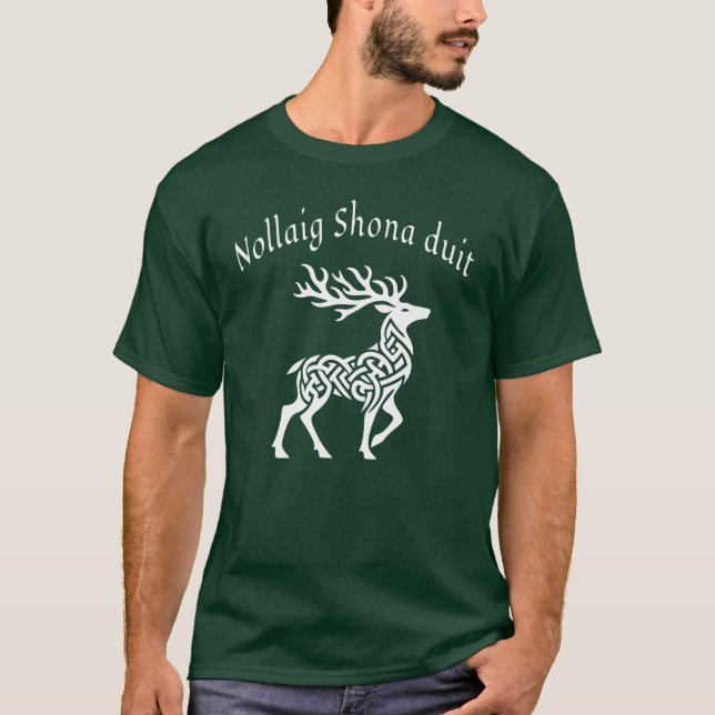 Camiseta Célula 🦌 Língua Irlandesa Feliz Natal 🎄 (Frente)