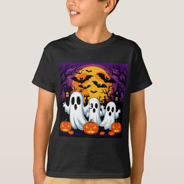 Camiseta Cena Assustadora de Halloween com Fantasmas (Frente)