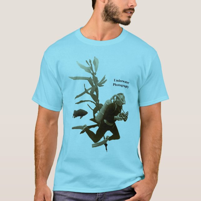 Camiseta Cena subaquática com mergulhador e câmera do (Frente)