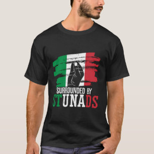 Camiseta Cercada Por Stunads Europe Country Itália