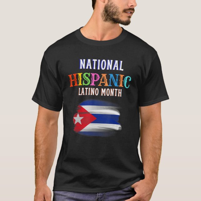 Camiseta Cerimônia Hispânica Mês de Orgulho Latim Ami (Frente)