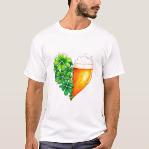 Camiseta Cerveja em forma de coração e trevo sortudo