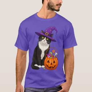 Camiseta Cesta de doces de Halloween do gato bruxa Tuedo pa