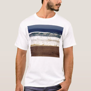 Camiseta Céu azul, ondas brancas, areia de Brown