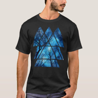 Camiseta Céu Geométrico nas Árvores Noturnas Gráfico Exteri