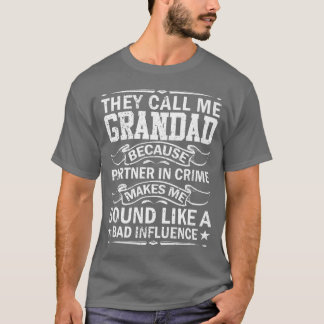 Camiseta Chamam-Me Avô Porque Parceiro Na Fath Do Crime