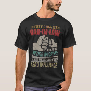Camiseta Chamam-Me Pai De Direito Porque Parceiro Do Crime