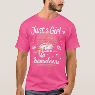 Camiseta Chameleon É Uma Menina Que Ama Camaleões