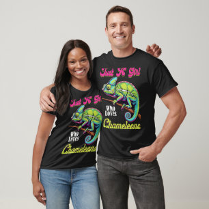 Camiseta Chameleon É Uma Menina Que Ama Camaleões T-Shirt