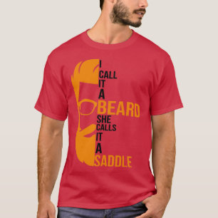 Camiseta Chamo-Lhe Uma Barba Que Ela Chama De Presente Engr