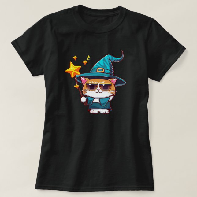 Camiseta Chapéus de Bruxas de Halloween Segurando Estrelas  (Frente do Design)