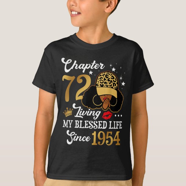 Camiseta Chapter 72 Living My Blessed Life Since 1954 Afro  (Frente)