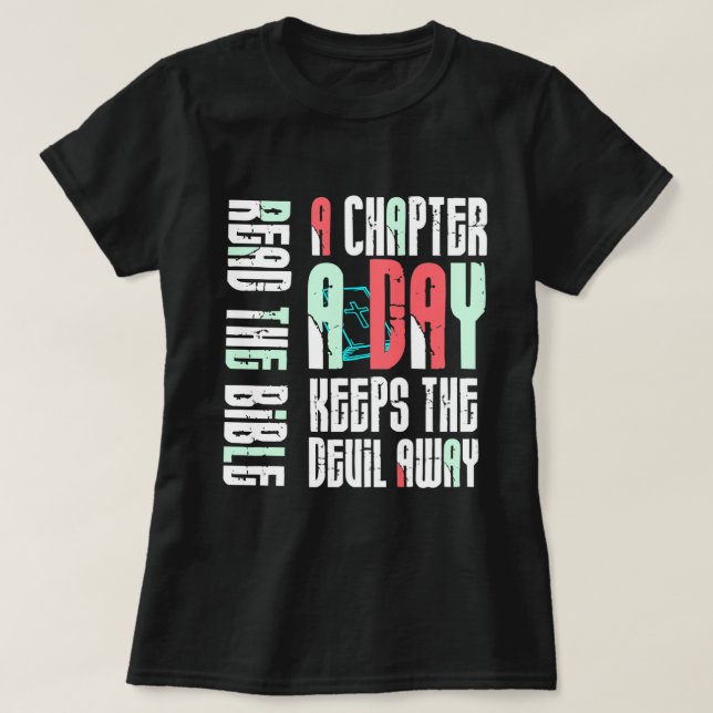 Camiseta Chapter A Day Keep The Devil Away-Funny Christian  (Frente do Design)