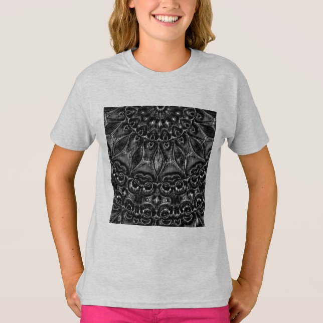 Camiseta Charcoal Mandala  T-Shirt (Frente)