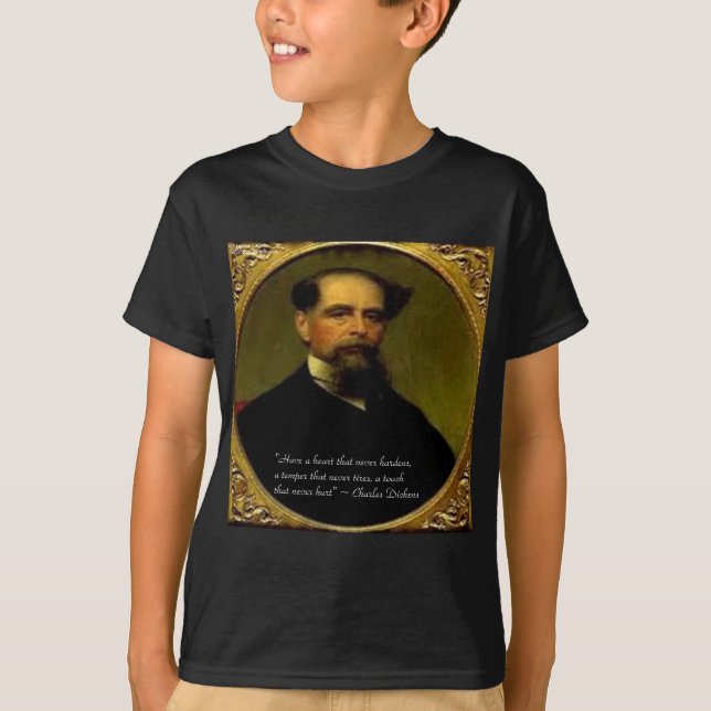 Camiseta Charles Dickens & Citação de Coração (Frente)