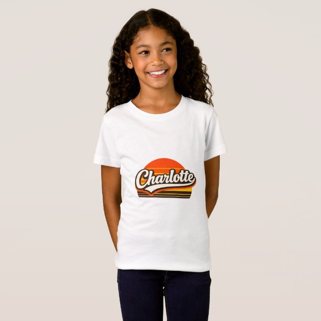 Camiseta Charlotte Retro Sunset Personalized Name Design (Frente Completa)