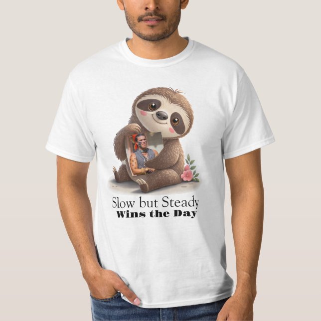 Camiseta Charming Sloth (Frente)