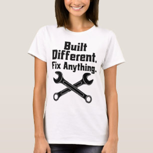 Camiseta Chave de Mecânico Construída Diferente Conserta Qu