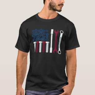 Camiseta Chave de Torque com Estilo de Mecânico e Bandeira