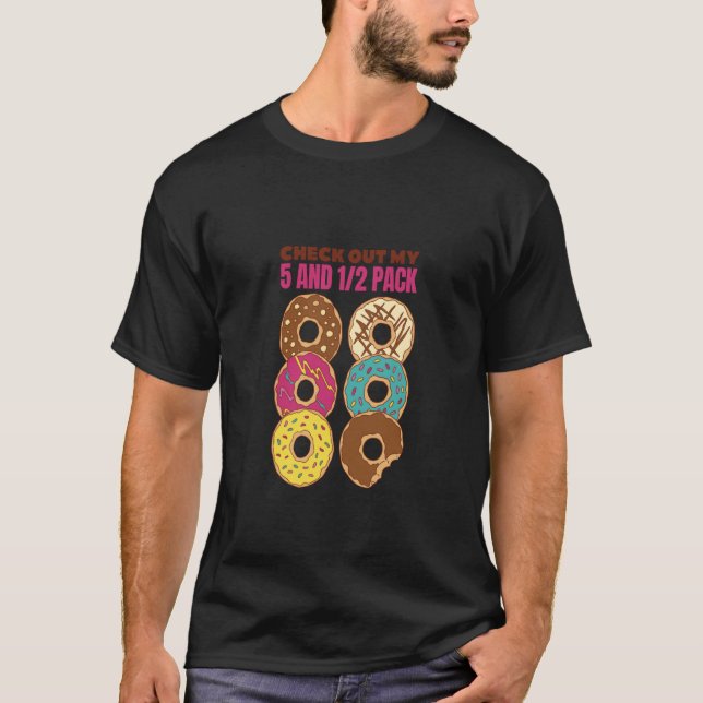 Camiseta Check Out My Six Pack Donut  1 (Frente)