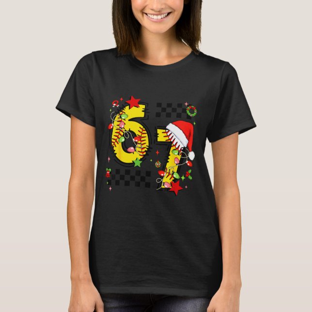 Camiseta Checkered 67 Softball Santa Hat Christmas Six Seve (Frente)