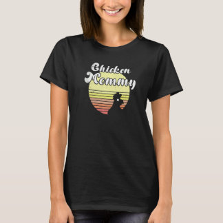 Camiseta Cheeky Chicken Retro Sunset Chicken Mommy Rooster