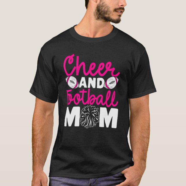 Camiseta Cheer and Football Mom Cheer Mom Of Both Football  (Frente)