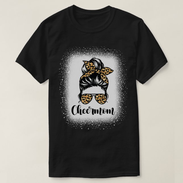 Camiseta Cheer Mamãe Leopard Messy Bun Amante Mãe (Frente do Design)